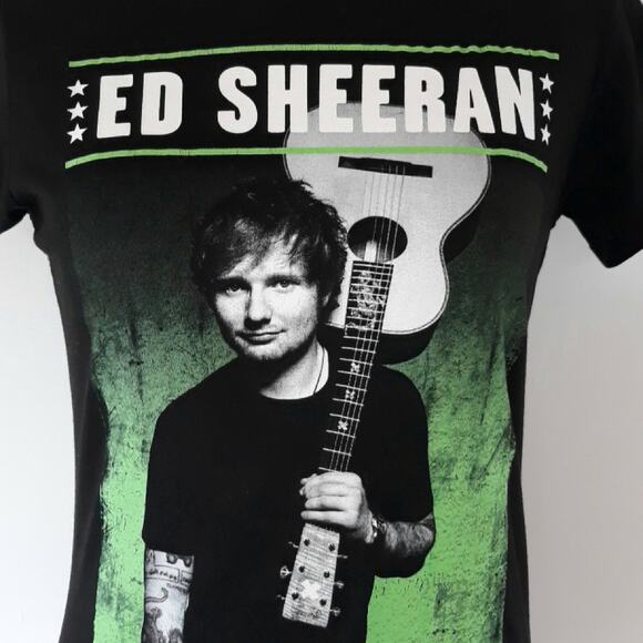Ed Sheeran Guitar Graphic T-shirt - Picture 2 of 5